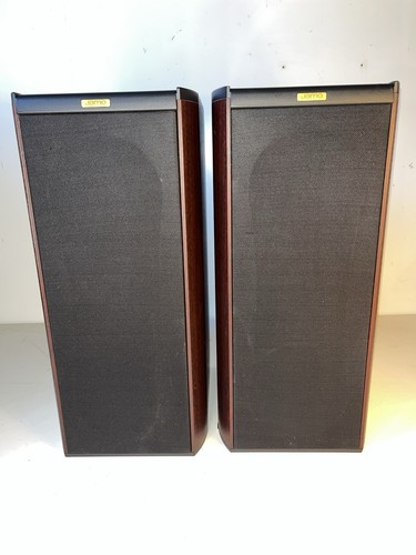 Jamo classic stereo speakers - 4,