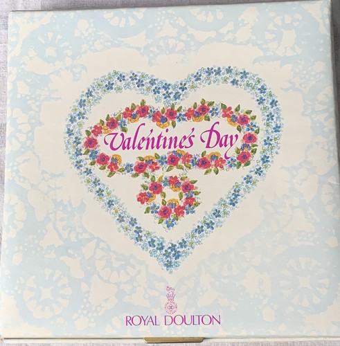 Vintage royal doulton - royal,