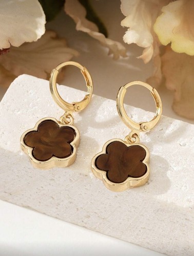 Clover flower dangle drop - clover,