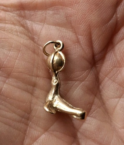 9ct gold charm - 9ct,