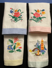 Vintage 4 Beautiful Guest Hand