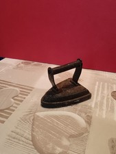 Vintage Retro Clothing Metal