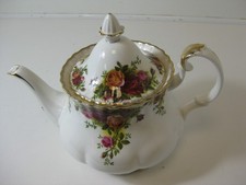 Royal Albert Tea Pot Old Country Roses Large Excellent
