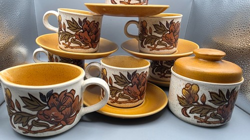 Vintage 1970s palissy royal - vintage,