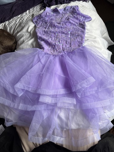 Costume