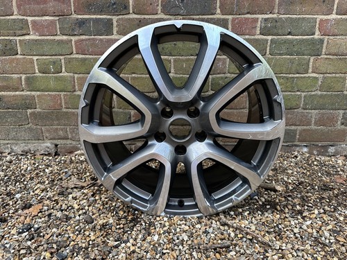 Genuine maserati levante - maserati,