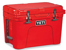 Yeti Tundra 35 Hard Cooler - Red