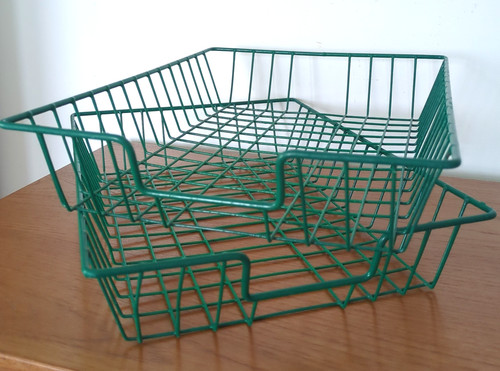 Vintage green wire filing - green,