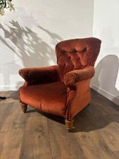 Victorian Button Back