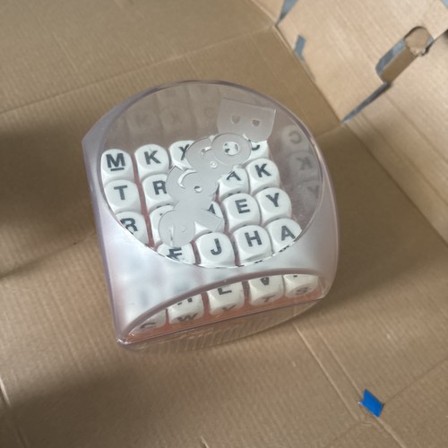 Hasbro super boggle - hasbro,