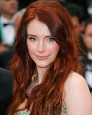SEXY BRYCE DALLAS HOWARD 8x10