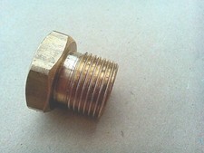 WELDING REGULATOR BOTTLE TO GAUGE NUT R/H THREAD ONLY(  BOC oxygen argon bottle)