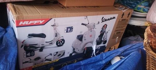 Huffy vespa ride on - huffy, ride-on