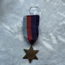 WW2 medal - George VI 1939 - 1945 Star with ribbon       [29984]