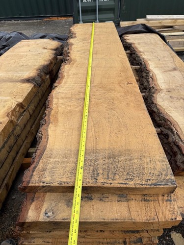 Waney edge live - edge, oak