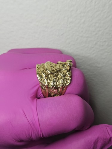 Heavy solid 9ct - 9ct, gold