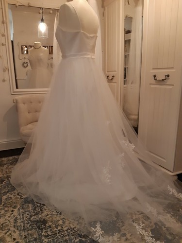 Ivory tulle wedding dress - ivory,