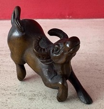 Antique Netsuke OX, Signed,glass eyes. 6cm