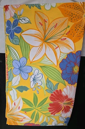 Floral tablecloth 50x70 inches - floral,