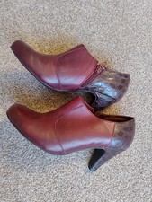 Clarks Burgundy Leather Ankle