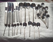 35 pieces Viners Studio Gearld