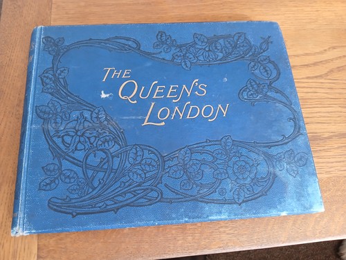 The queen london antique - the,
