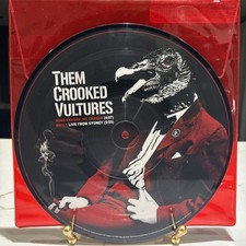 Them Crooked Vultures Mind