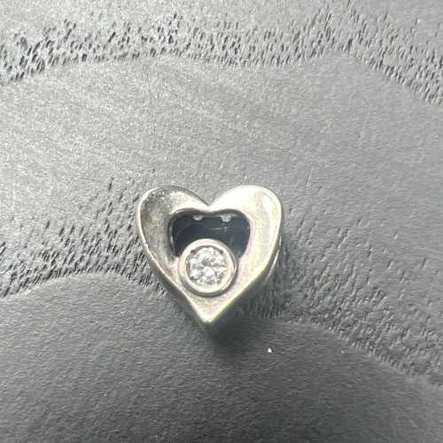 Genuine chamilia charm 925 - genuine,