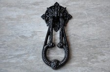 A Kenrick & Sons Antique Victorian Circ 1847 Cast Iron Front Door Knocker No 402