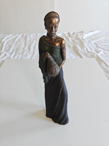 Soul journeys maasi statue - maasi,