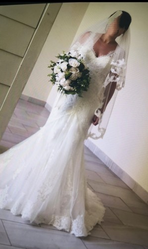 Beautiful ivory fishtail - ivory,