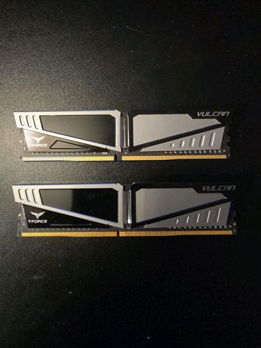 Force vulcan 16gb ddr4 - 16gb,