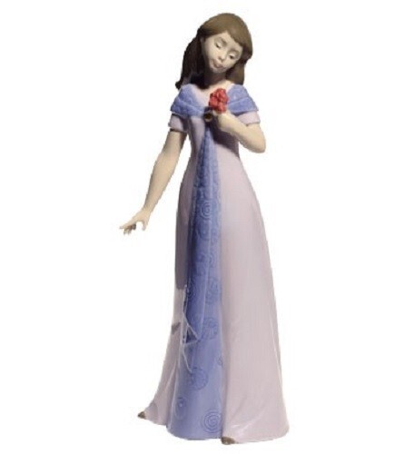 Nao lladro porcelain - by,