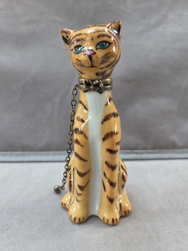 Limoges hand painted tiger - hand,