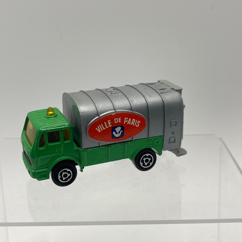 Majorette 218 mercedes garbage - mercedes,