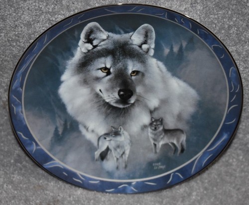 Silver scout wolf collector - silver,