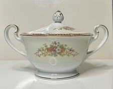 Noritake Vintage 16 Piece Tea