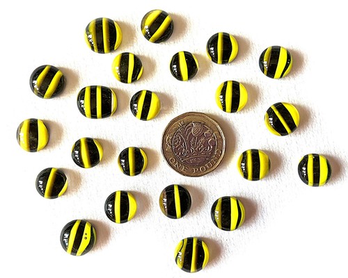 25g bumble bee - fused, glass
