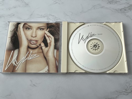 Kylie minogue fever 2002 - kylie,