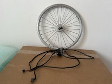 Brompton front wheel - front, hub
