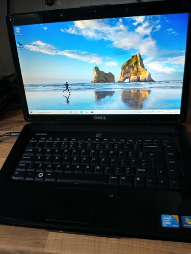 Dell laptop inspiron 1545 - -,