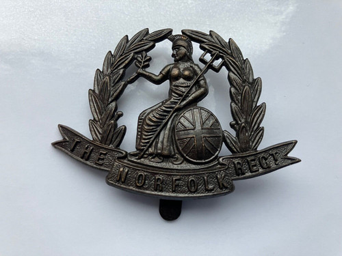 The norfolk regiment badge - norfolk,