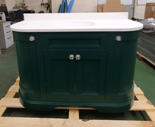 TL2257 BURLINGTON FC1MG  F/STANDING CURVED UNIT, 134CM MATT GREEN & WORKTOP