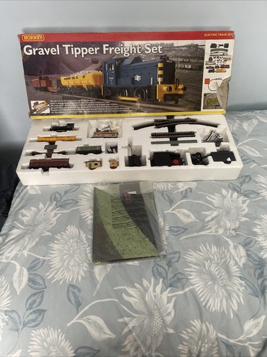 Hornby gravel tipper - gravel, set