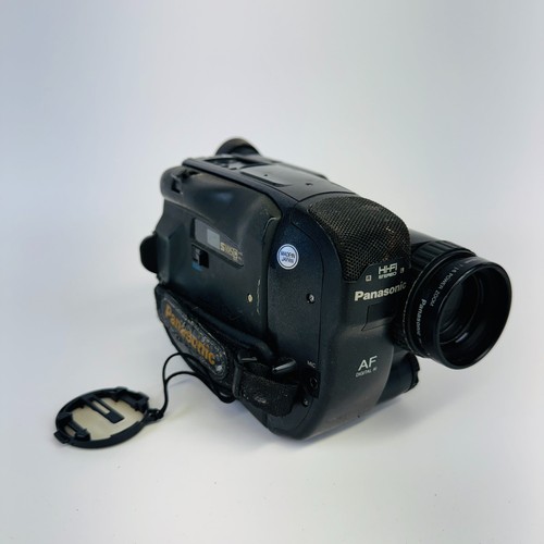 Panasonic NV‑S70B