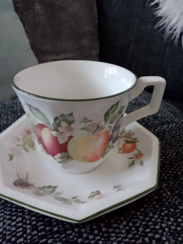 Lovely tea cup - a,