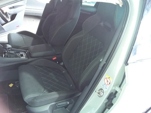 Front seat skoda - lh, mk1