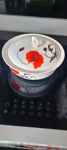 Wedgwood corn poppy - corn, china