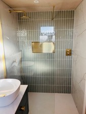 Box of new Porcelain