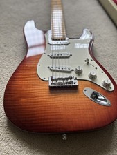 Fender stratocaster select - ,